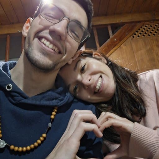 Pauli y Dani, quienes crean Nombrame
